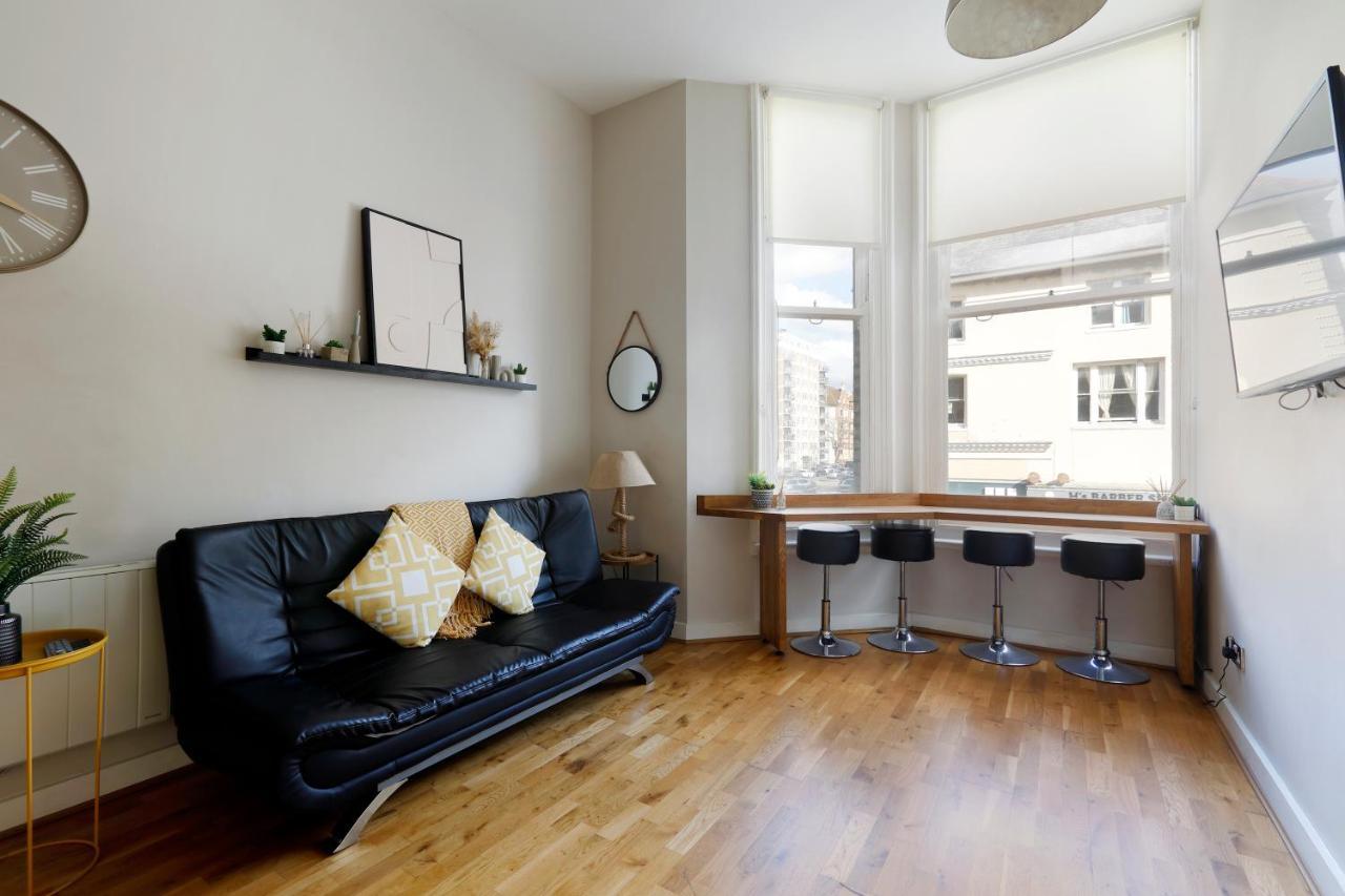 Great 2 Bedroom Apt By The Beach And Town Hove Exteriér fotografie